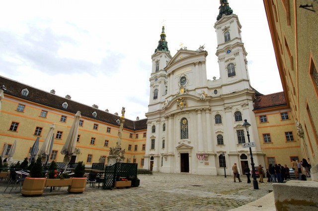 Церковь Пиаристов (Piaristenkirche Maria Treu)