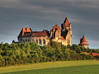 Замок Кройценштайн