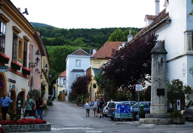 Гумпольдскирхен (Gumpoldskirchen) 