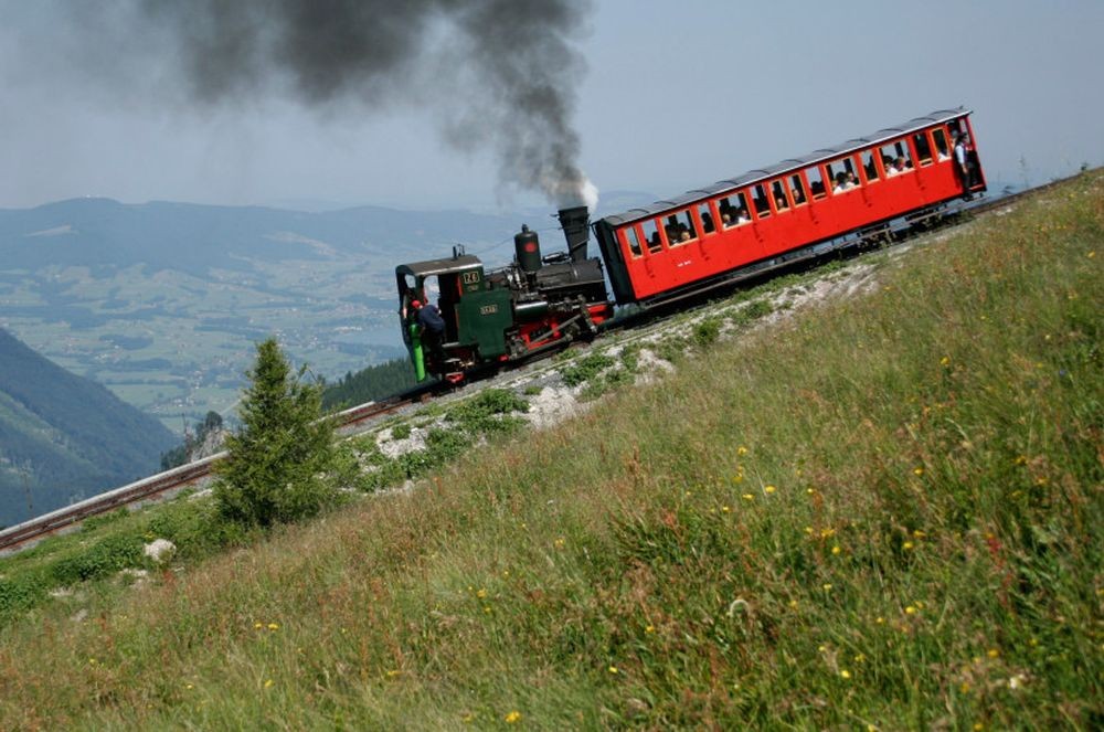 Подъём на гору Шафберг фуникулёром Schafbergbahn