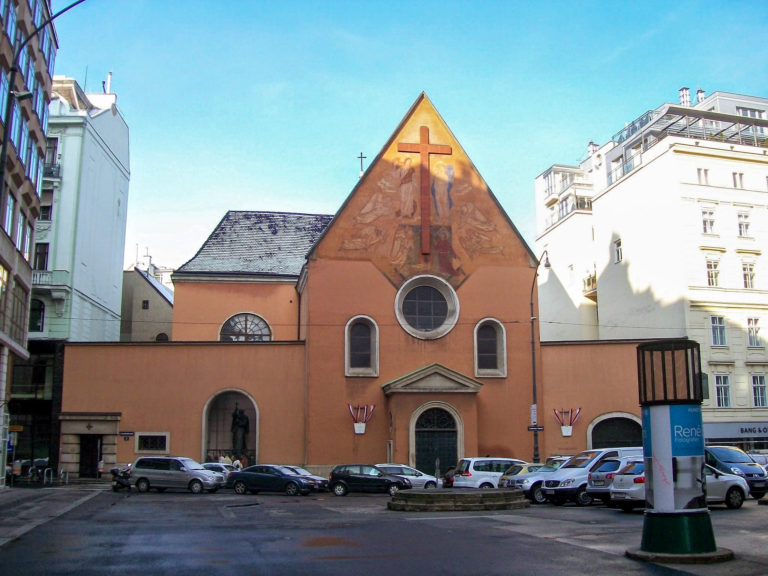 Церковь Капуцинов и императорская усыпальница (Kapuzinerkirche mit Kaisergruft)