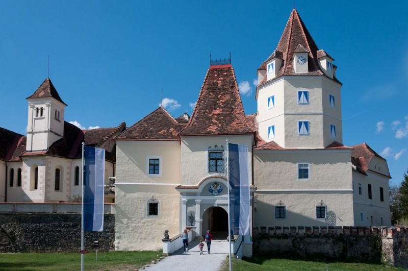 Замок Корнберг (Schloss Kornberg)
