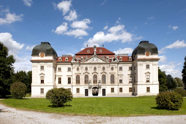 Замок Ригерсбург (Schloss Riegersbur)