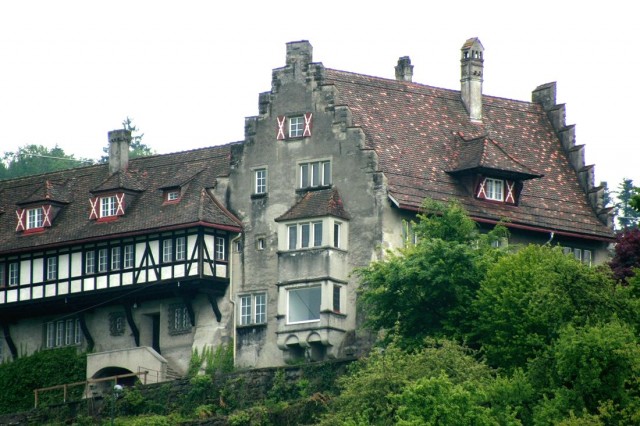 Замок Вольфурт (Schloss Wolfurt)