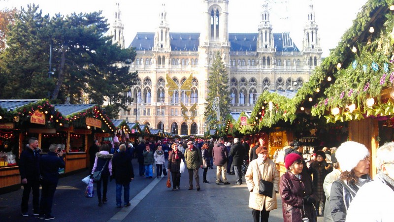 Рождественский базар на Ратушной площади