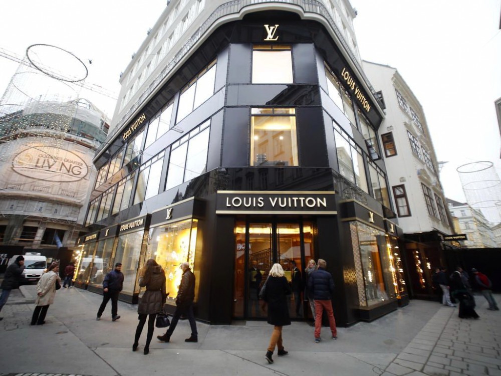 Магазин Louis Vuitton