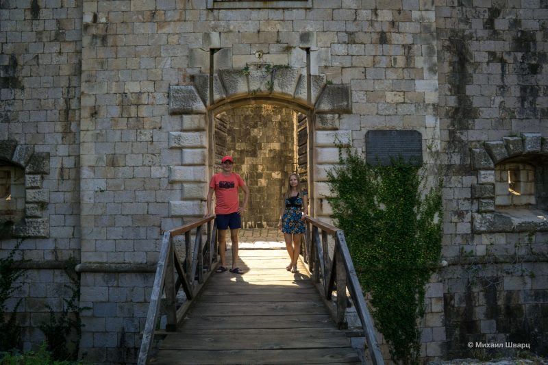 Вход в крепость