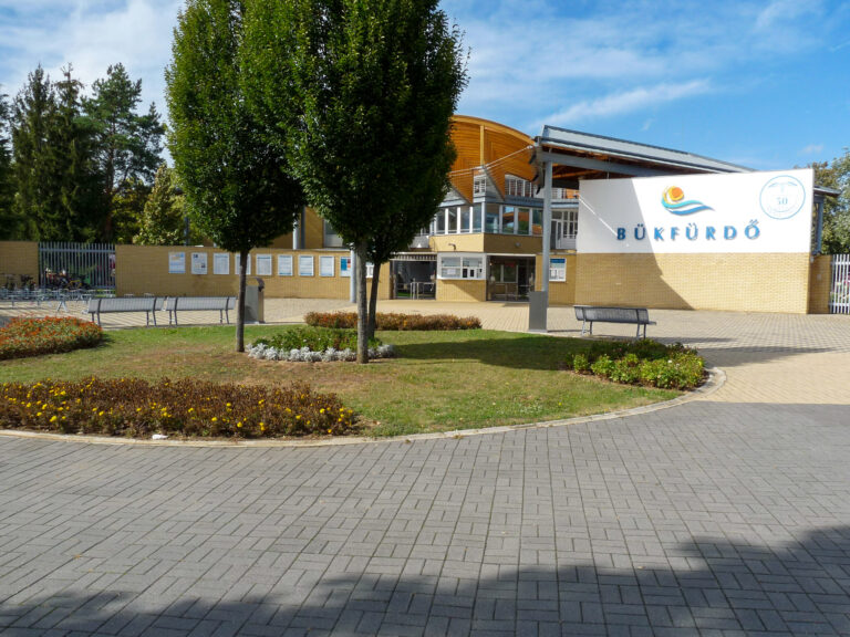 Термальный курорт Бюкфюрдё (Bükfürdő)