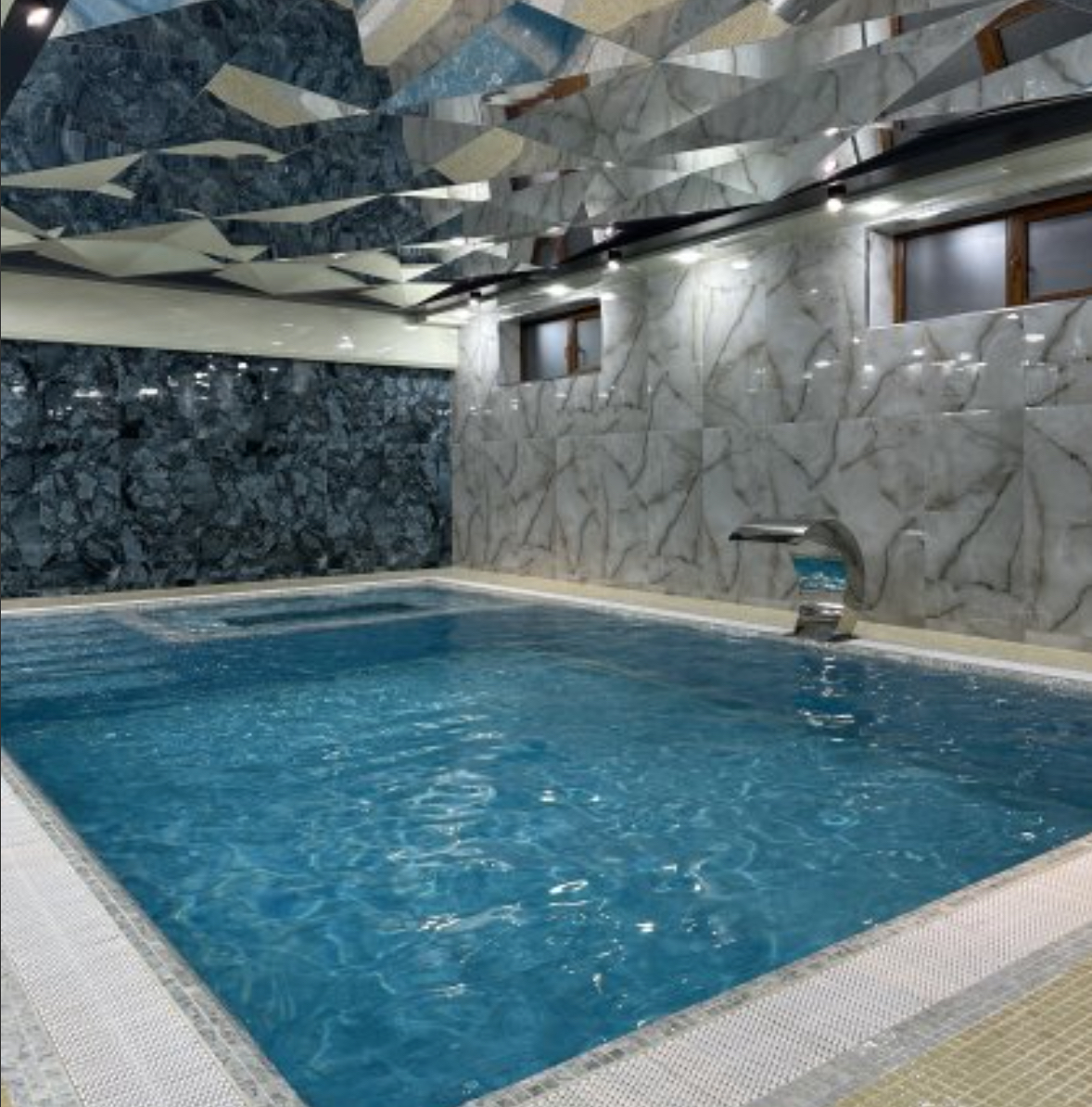 Отель и Спа Hayat Plaza